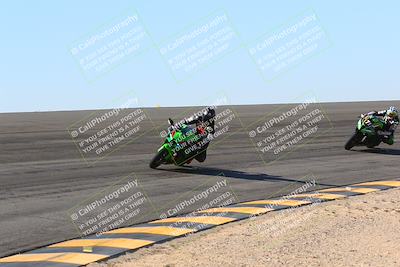 media/Jan-14-2024-SoCal Trackdays (Sun) [[2e55ec21a6]]/Bowl (11am)/